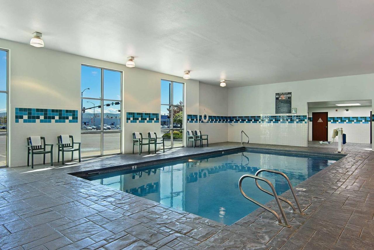 Oxford Suites Yakima Exterior foto